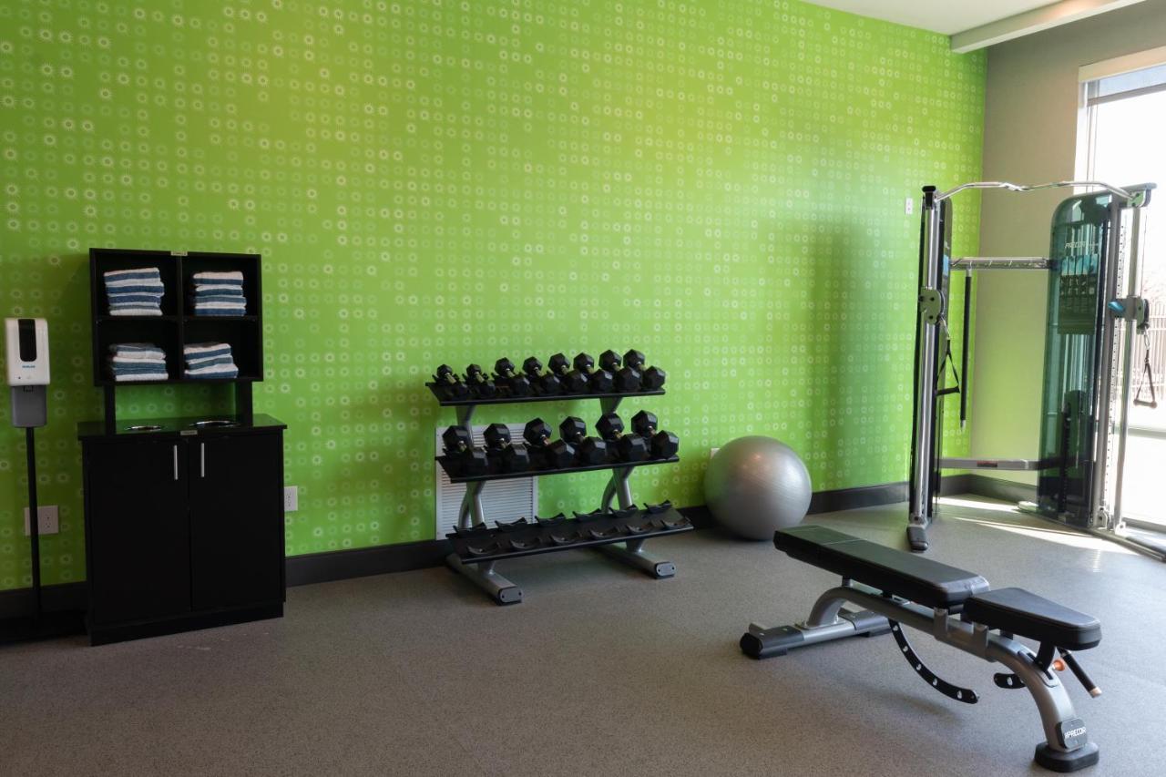 La Quinta Inn & Suites By Wyndham San Antonio Seaworld Lafb Extérieur photo