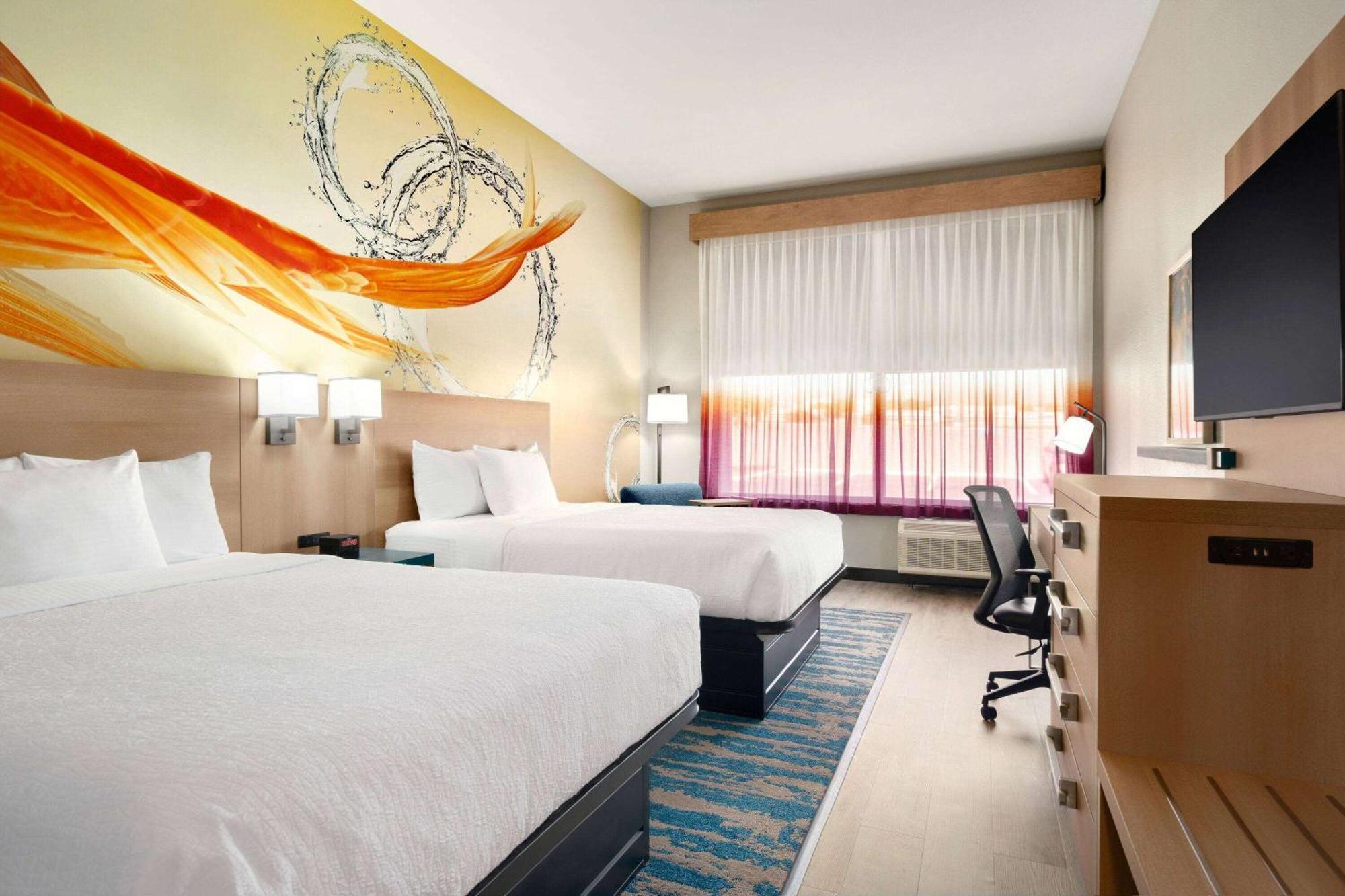 La Quinta Inn & Suites By Wyndham San Antonio Seaworld Lafb Extérieur photo